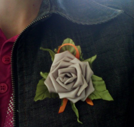 Брошка (Н 3) "Троянда" - 50 грн